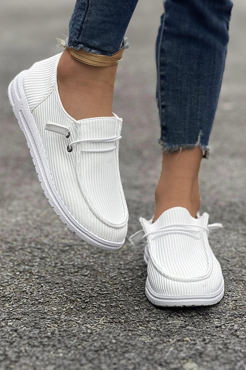 White Solid Color Striped Casual Loafers