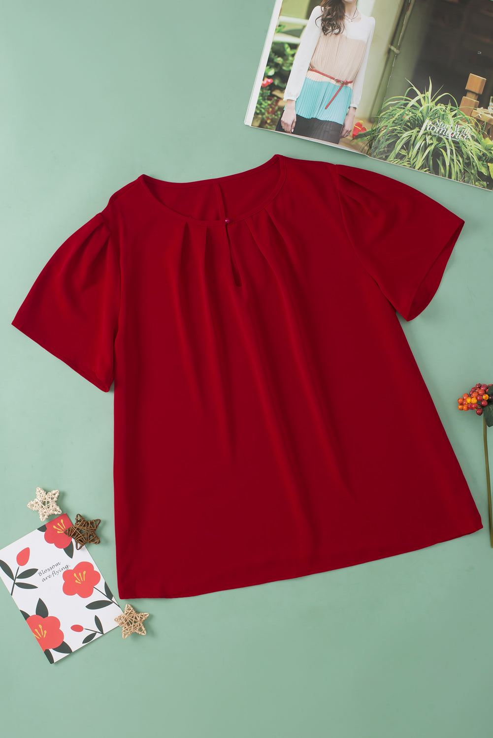 Red Dahlia Keyhole Pleated Crew Neck Plus Size T Shirt