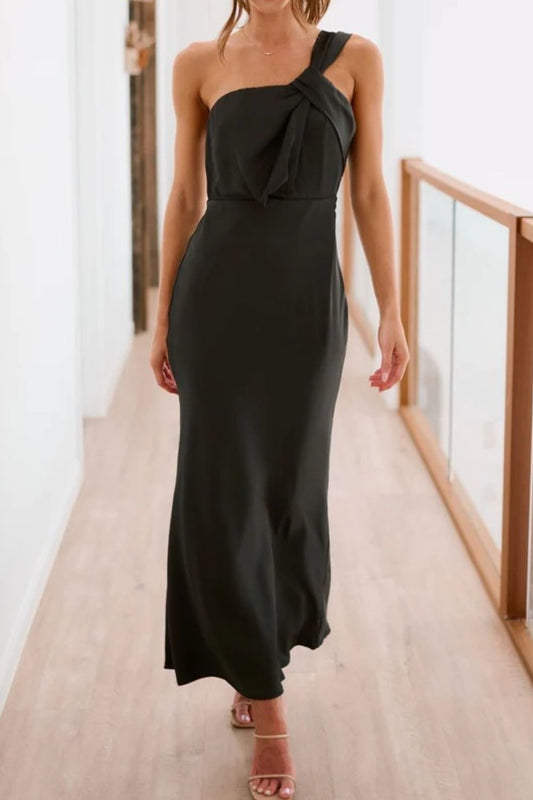 Single Shoulder Sleeveless Maxi Dress